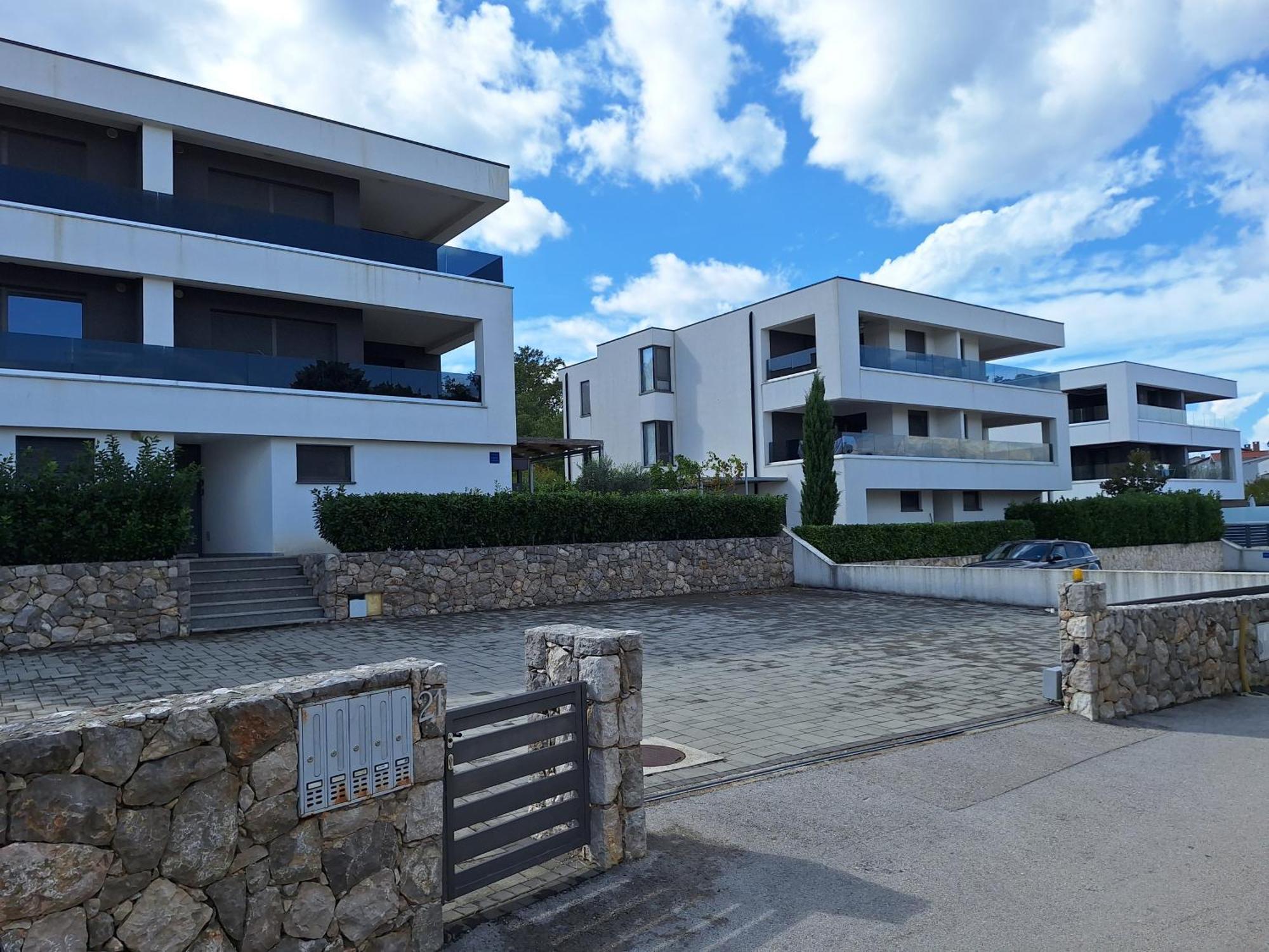 Apartment White Вантачичі Екстер'єр фото